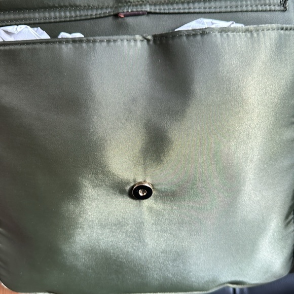 NEW🧑🏼‍🎄🔥 JOAN&DAVID. The Eileen Excursion Nylon Collection 18” Backpack - Picture 9 of 12